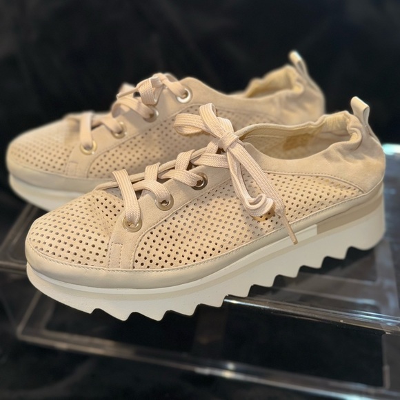 Softwaves Cream Platform Sneakers with Breathable Knit Upper - Picture 5 of 16
